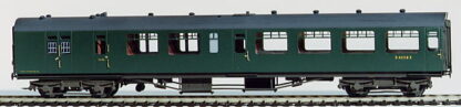 S8K: SR Bulleid Diagram 2123 64'6" Semi-open Brake Third Kit (shallow window vents)